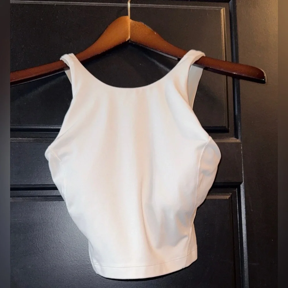 NWOT Lululemon Align High-Neck Tank Top White Nulu Padded Cropped Size 2